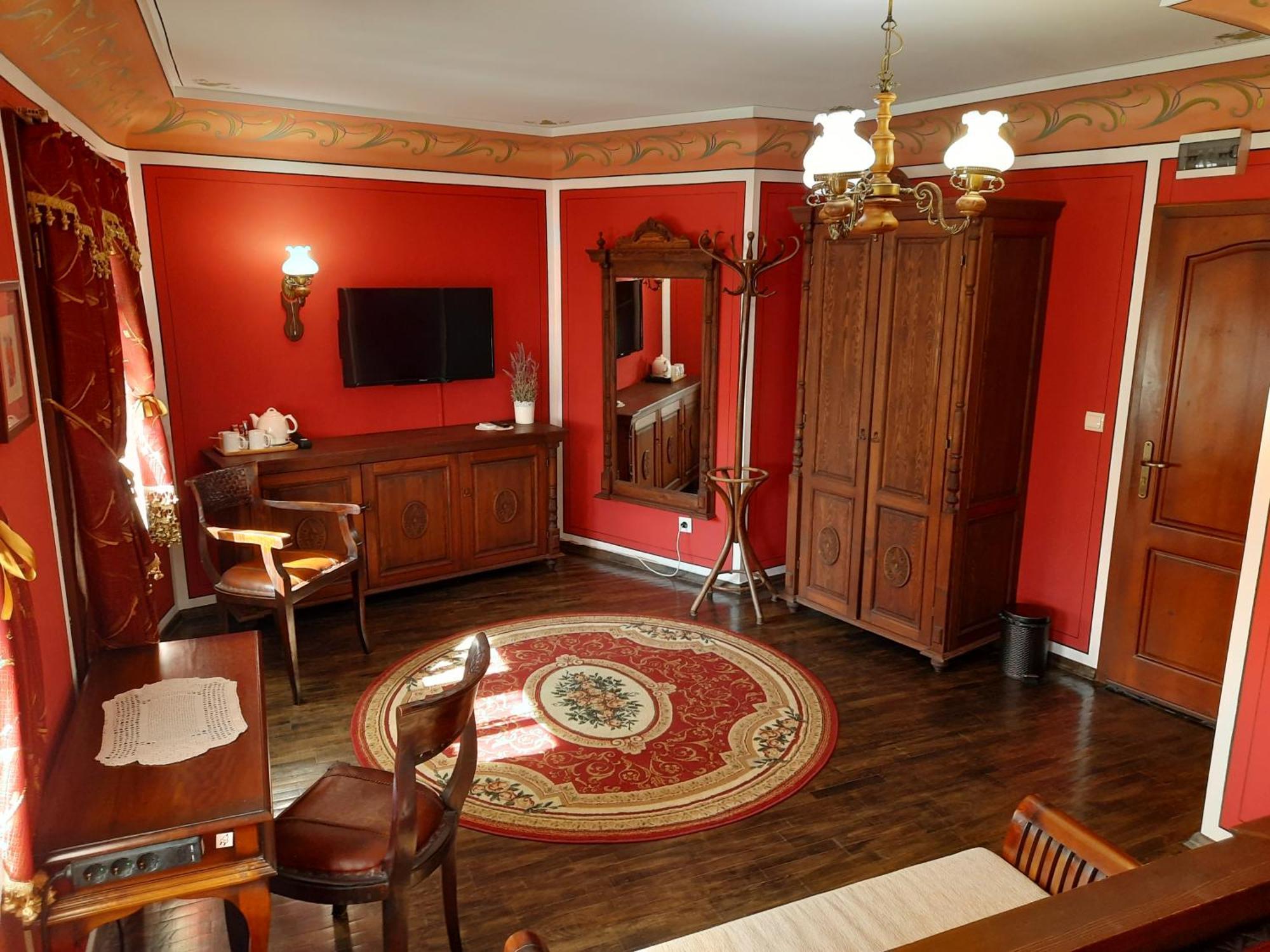 Family Hotel At Renaissance Square Plovdiv Eksteriør billede